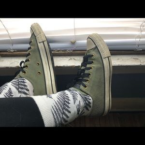 Olive green low top converse